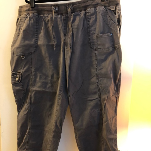 full length cargo pants